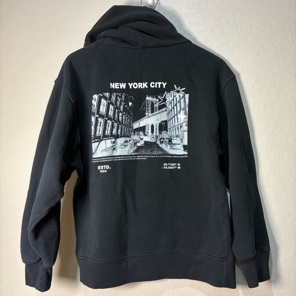Black Graphic Hoodie NY New York City - Picture 3 of 8